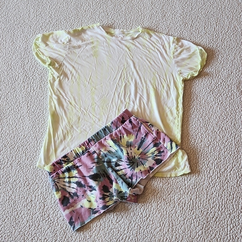 Target Colsie tie dye neon brat green oversized pajama top and shorts